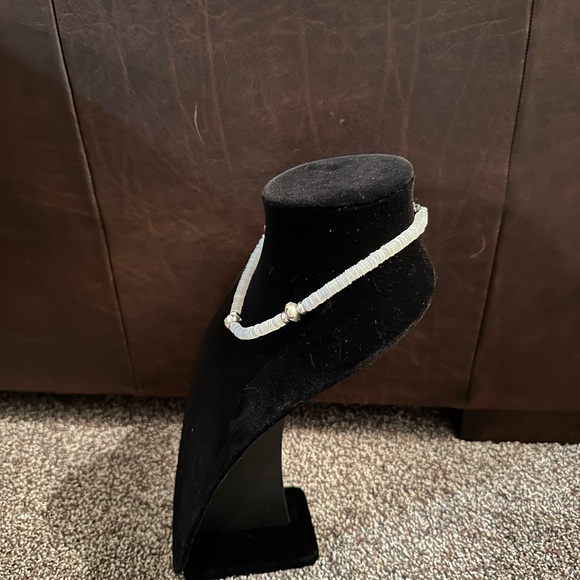 Hand Crafted “One of a Kind” Mother of Pearl & Sterling Silver Necklace. - Picture 2 of 3